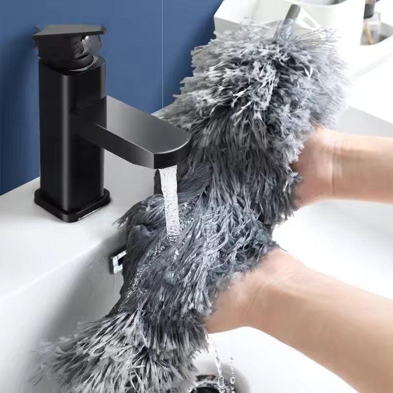 Adjustable Microfiber Dusting Brush.