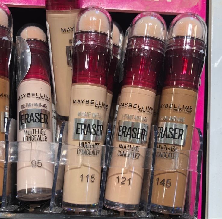 New Corrector Liquid Age Rewind Concealer